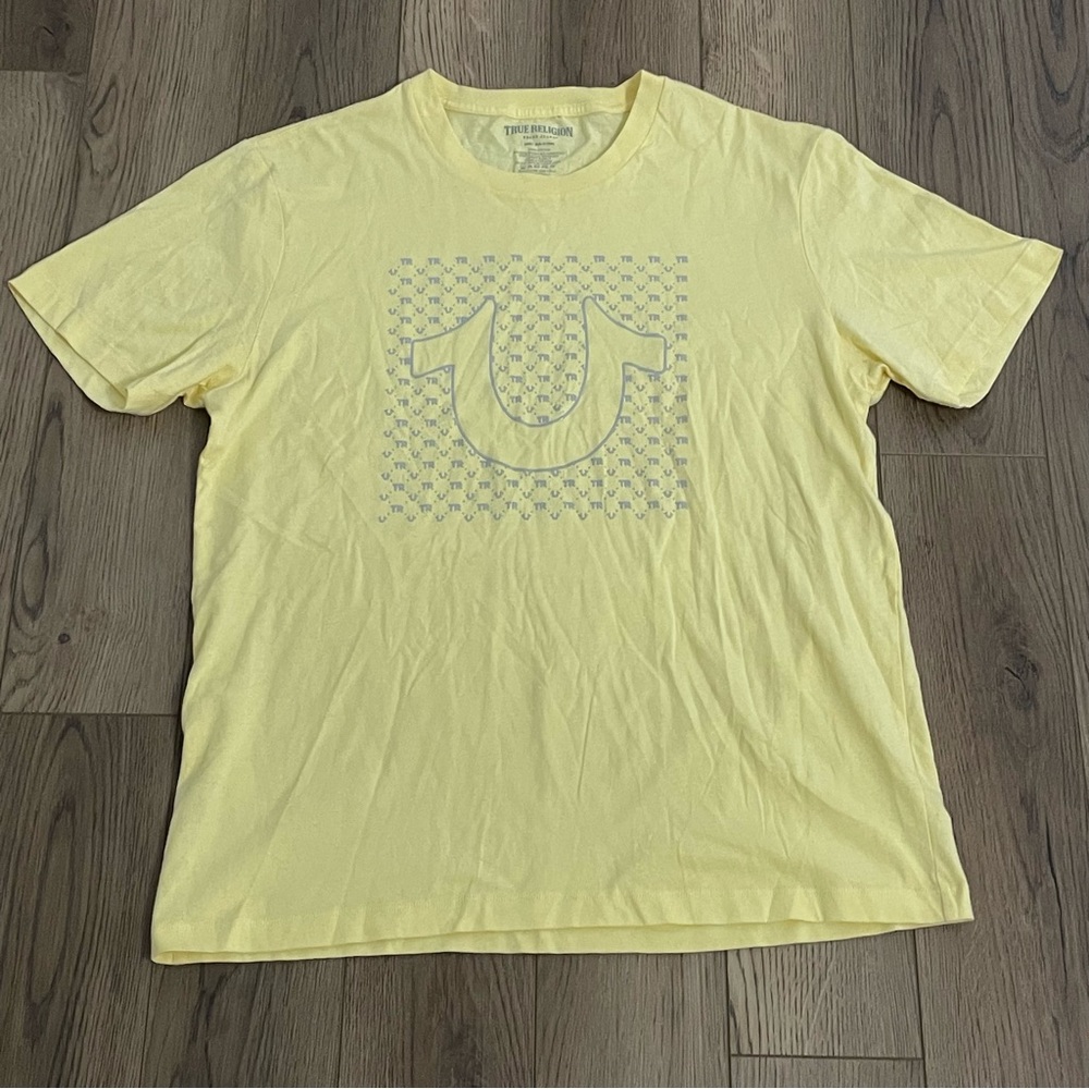 True Religion Yellow T-Shirt‎ All Over Logo Print